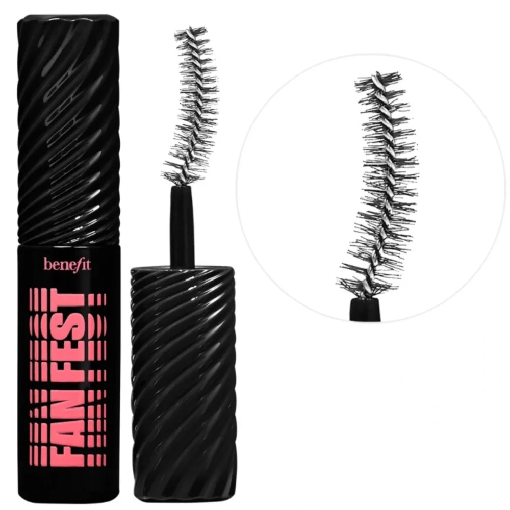 Benefit Fan Fest Mascara
